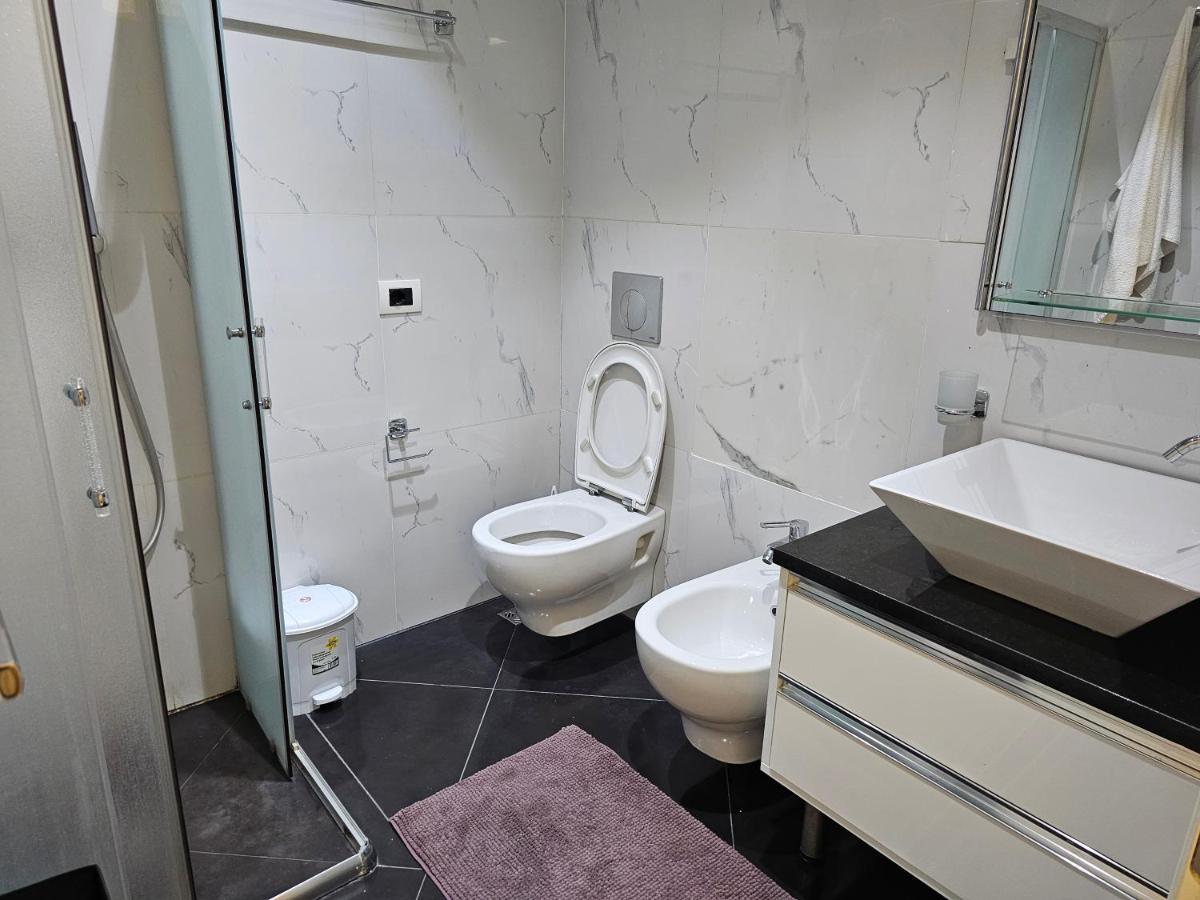 Tirana Central Exclusive Εξωτερικό φωτογραφία